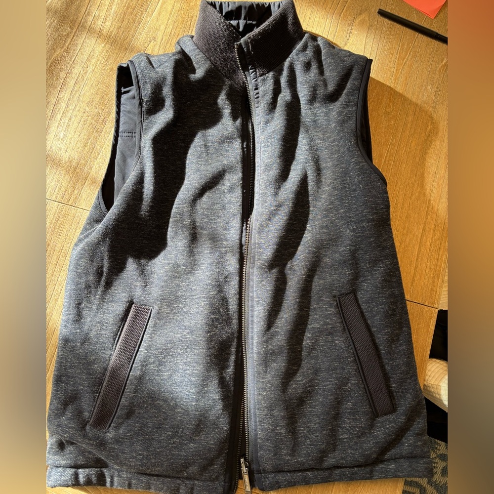 Navy Reversible Zip-Up Vest
